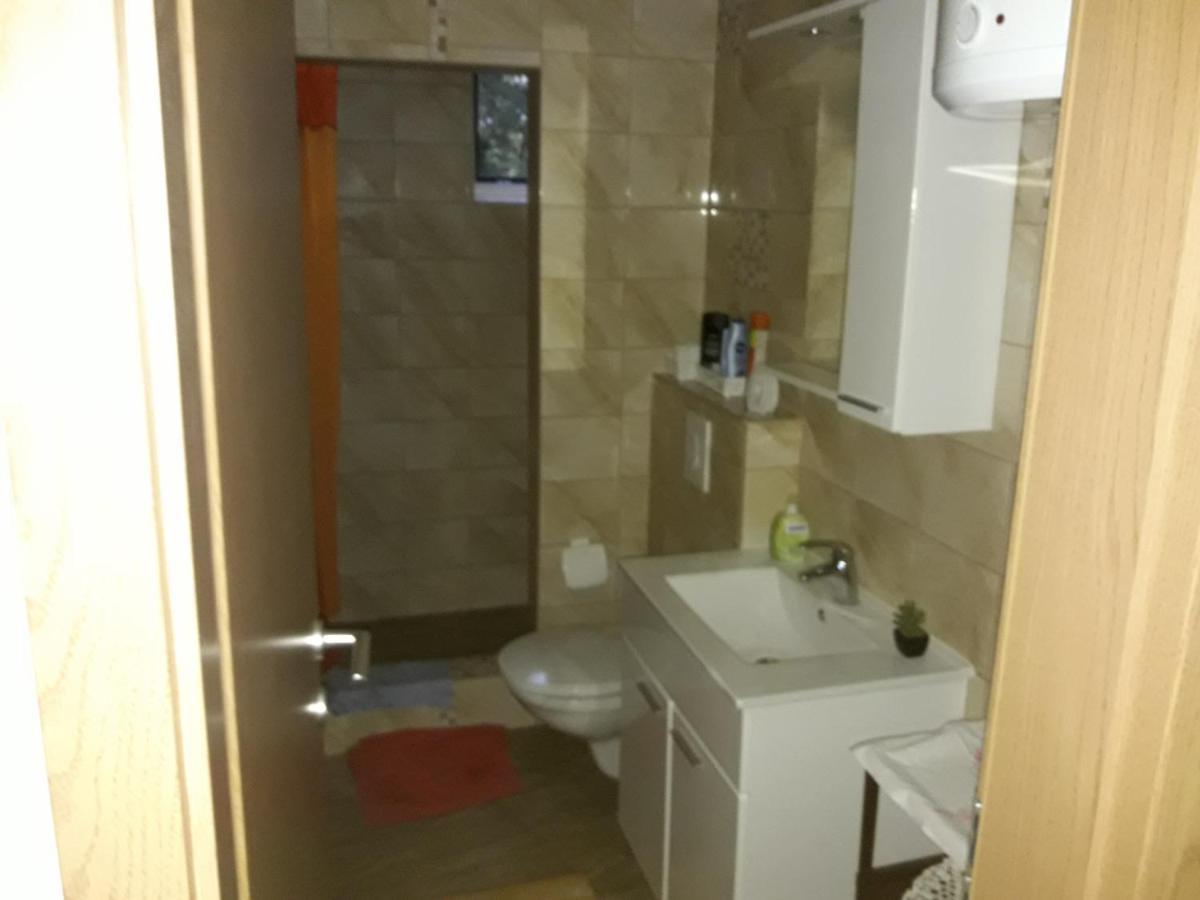 Iva Apartments Šilo Kültér fotó