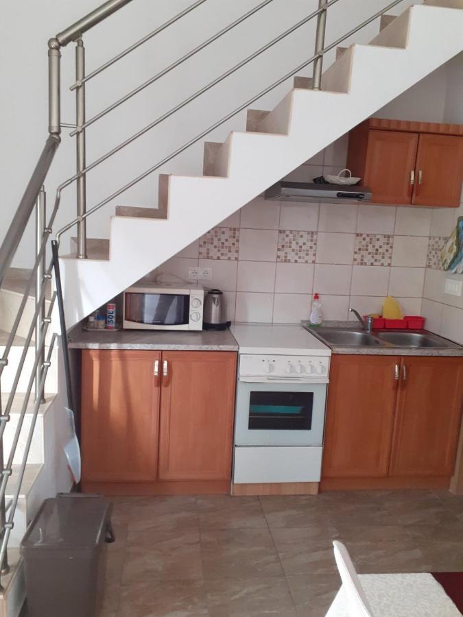 Iva Apartments Šilo Kültér fotó